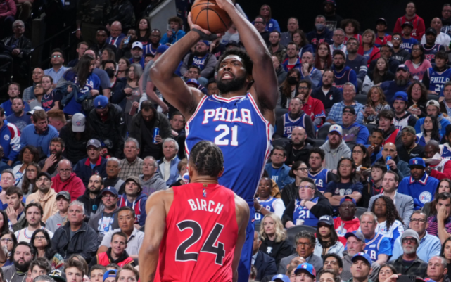 19, 76人惨败尼克斯跌出东部前八  