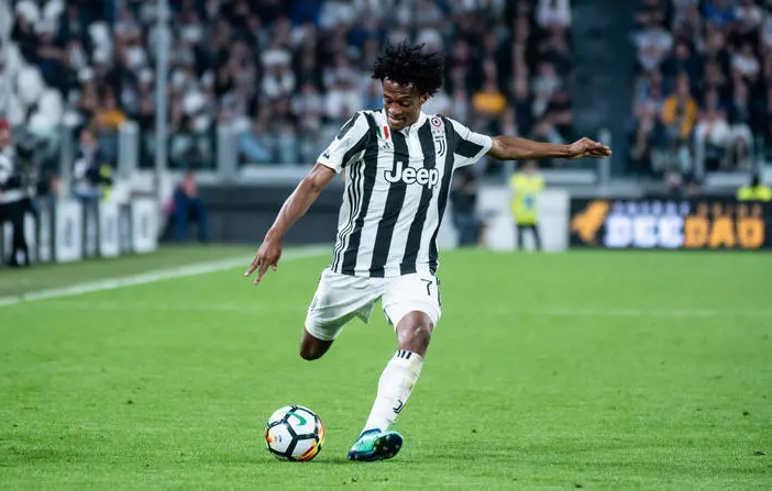  尤文图斯续约核心遭质疑 高薪合约引发球迷不满  