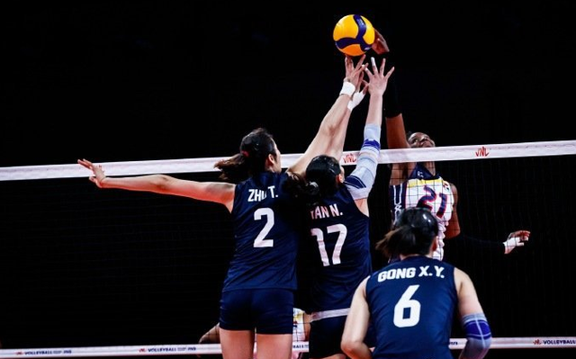  菲尔特替补奇兵建功，终场前绝杀带走宝贵三分